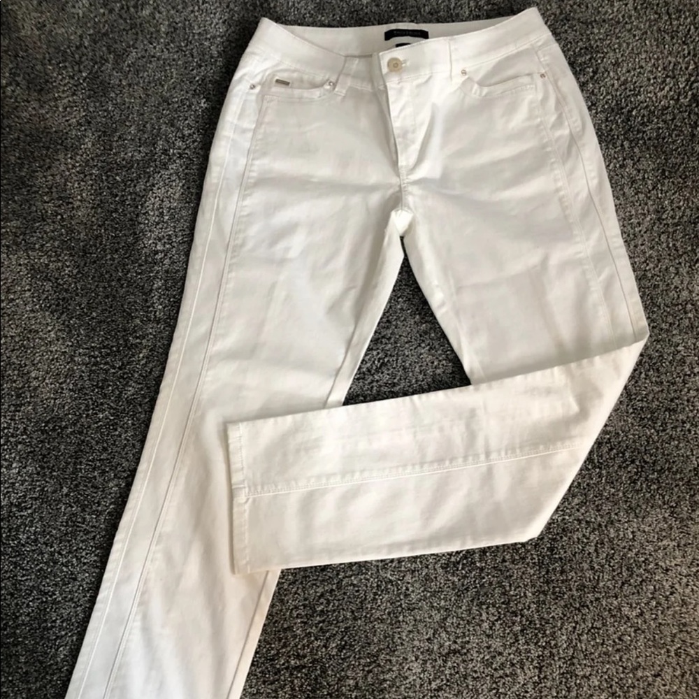WHBM White Slim Ankle Pants